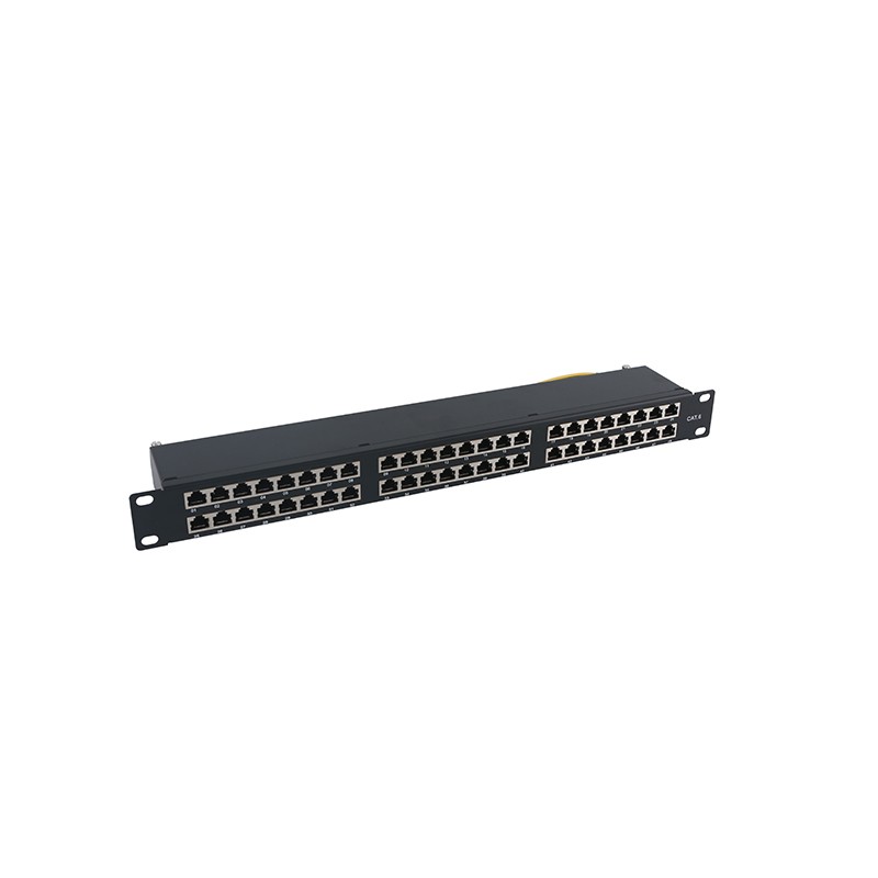 Panneau de brassage 19" 1U équipé 48 ports CAT6 STP